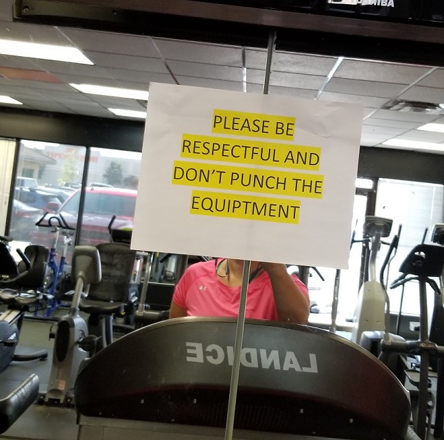 gym sign.jpg